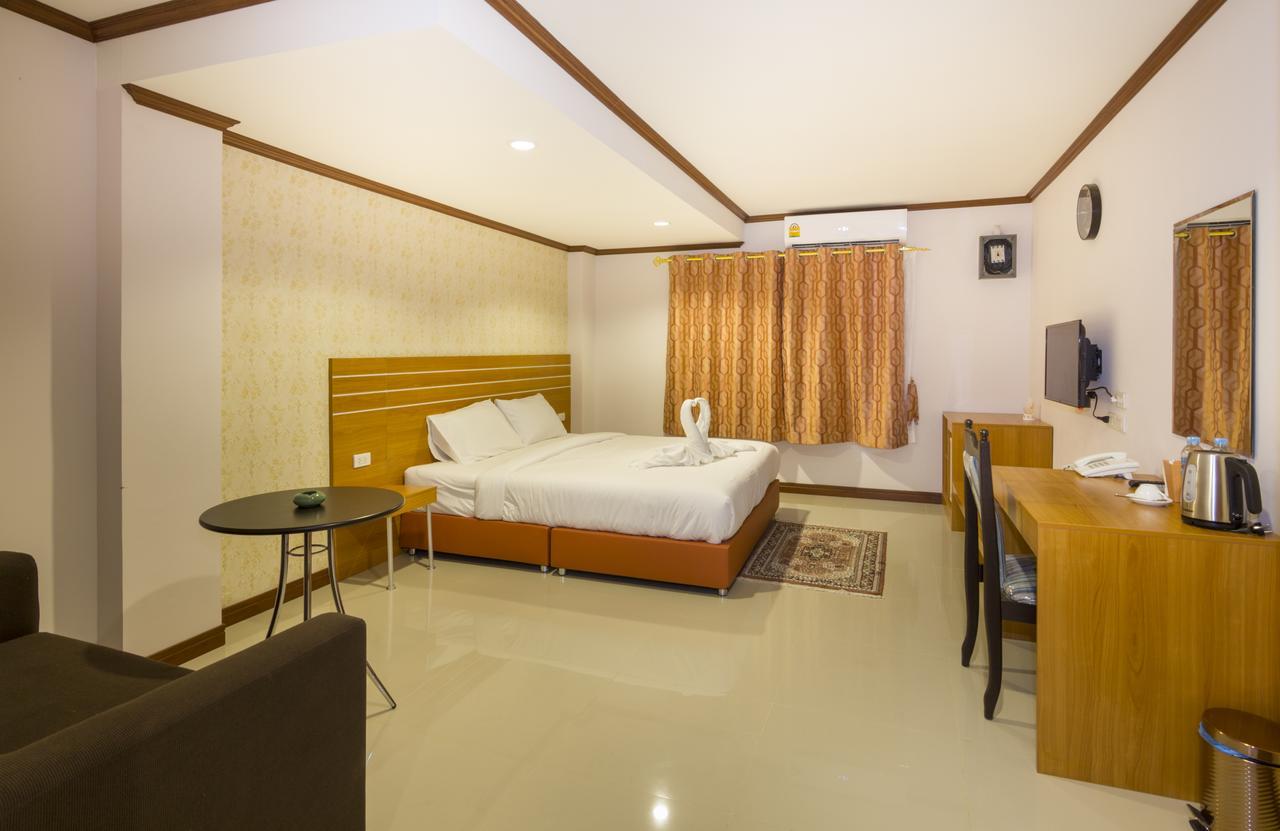 Central Avenue Residency Pattaya Exterior photo